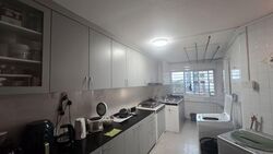 Blk 215 Serangoon Avenue 4 (Serangoon), HDB 4 Rooms #566635101